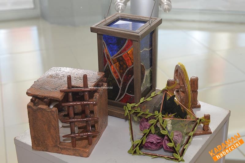 Öğrenciler Çalışmalarını Sergilediler 1