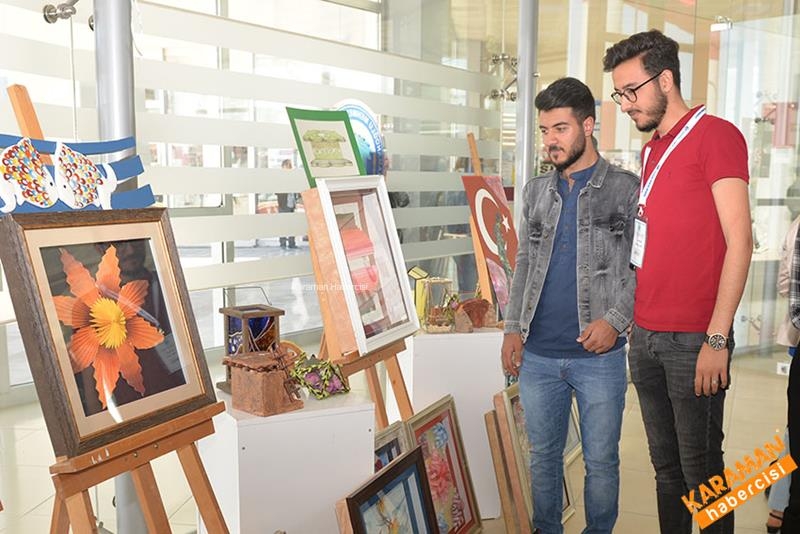 Öğrenciler Çalışmalarını Sergilediler 12