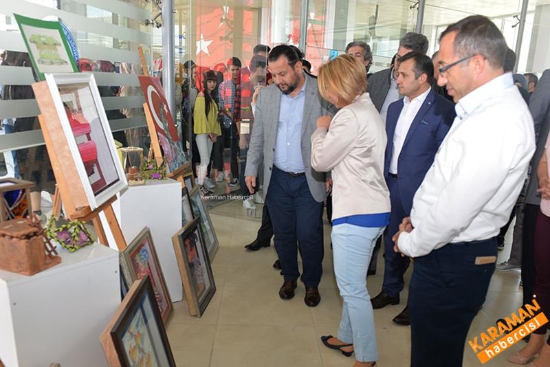 Öğrenciler Çalışmalarını Sergilediler 3