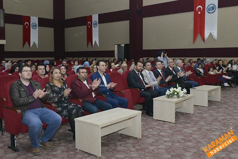 23 Nisan'da Çocuklar Duygularını Resimlere Yansıttı 12