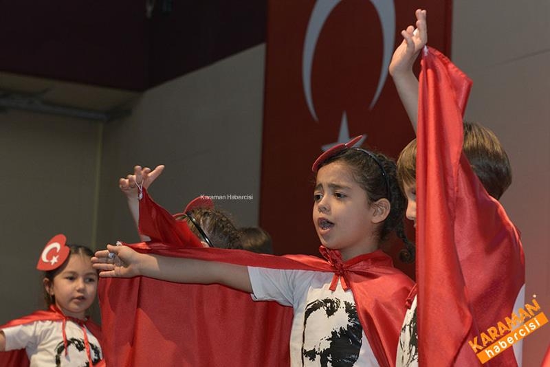 23 Nisan'da Çocuklar Duygularını Resimlere Yansıttı 9