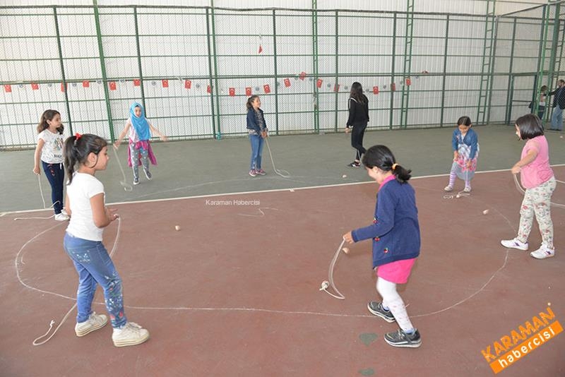 Öğrenciler Topaç Turnuvası ile Eğlendi 20