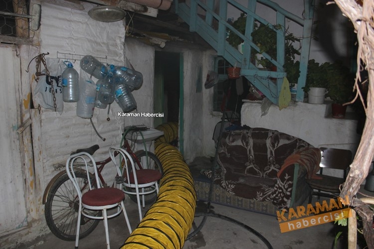 Karaman’da Ev Yangını 15