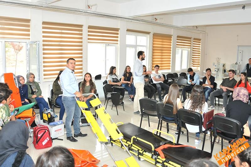 4. Hastane Öncesi Acil Tıp Sempozyumu KMÜ’de Düzenlendi 19