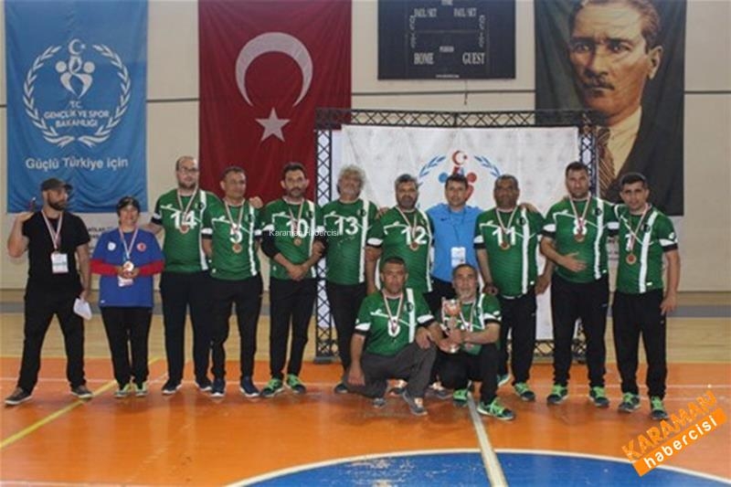 Oturarak Voleybol’da Süper Lig’e Yükselen Takımlar Belli Oldu 20