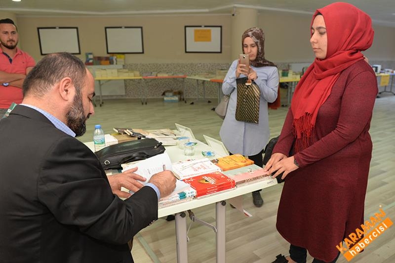 Kitap Fuarı Söyleşilerle Devam Ediyor 5