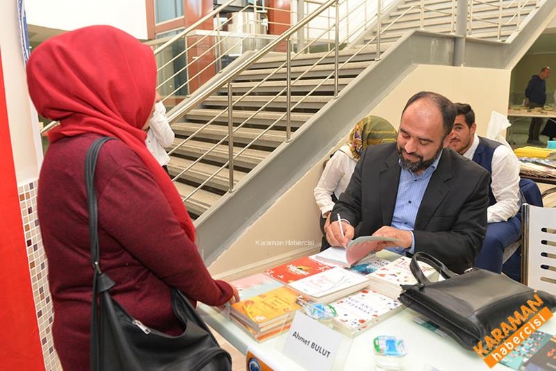 Kitap Fuarı Söyleşilerle Devam Ediyor 6