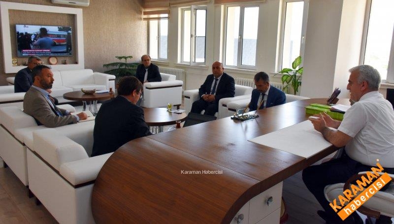 Kuntoğlu, İlçe Milli Eğitim Müdürleriyle Bir Araya Geldi 3