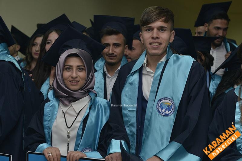 Ermenek Meslek Yüksekokulunda Mezuniyet Coşkusu 1