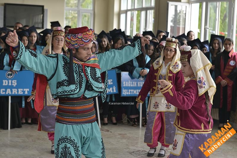 Ermenek Meslek Yüksekokulunda Mezuniyet Coşkusu 24