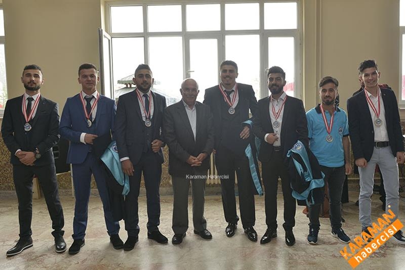 Ermenek Meslek Yüksekokulunda Mezuniyet Coşkusu 26