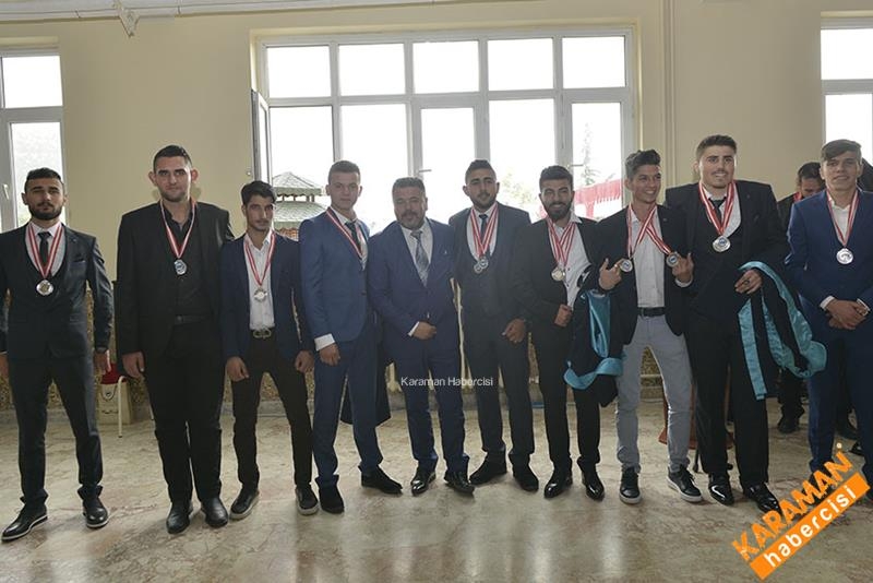 Ermenek Meslek Yüksekokulunda Mezuniyet Coşkusu 29
