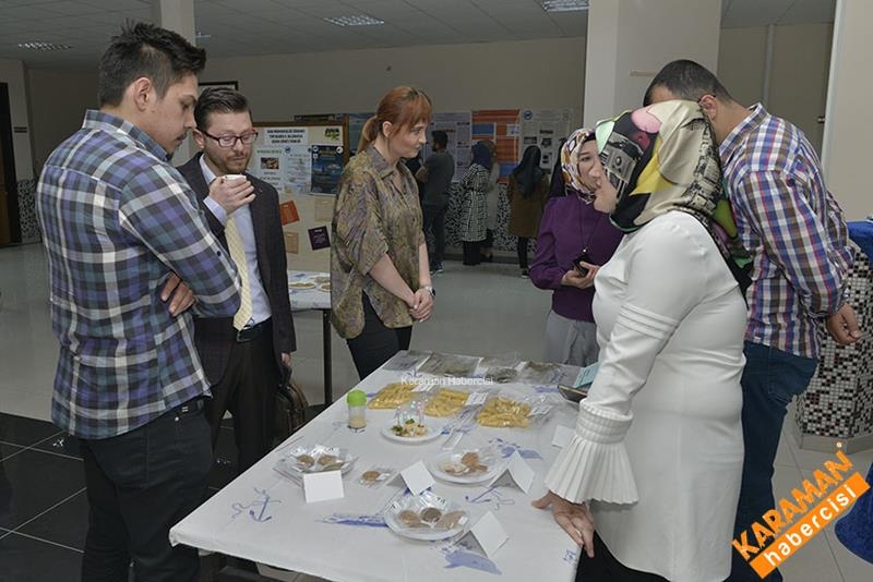 Gıda Mühendisliği Öğrencileri Projelerini Seriledi 10