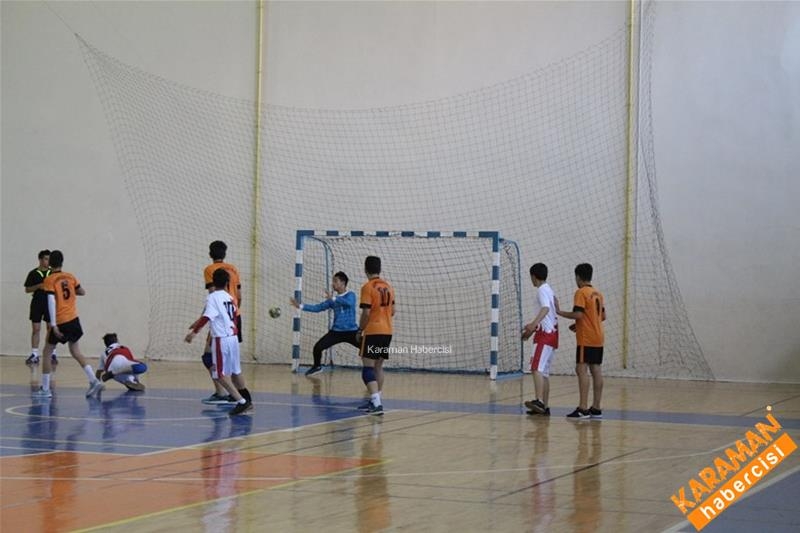 Hentbol Yarı Final Müsabakaları Sona Erdi 3