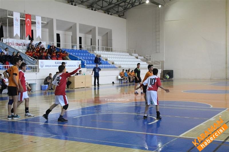 Hentbol Yarı Final Müsabakaları Sona Erdi 6