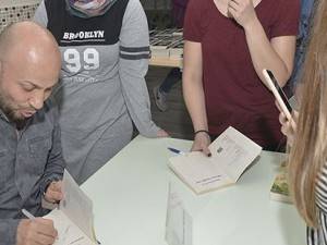 Söyleyişler Devam Ediyor