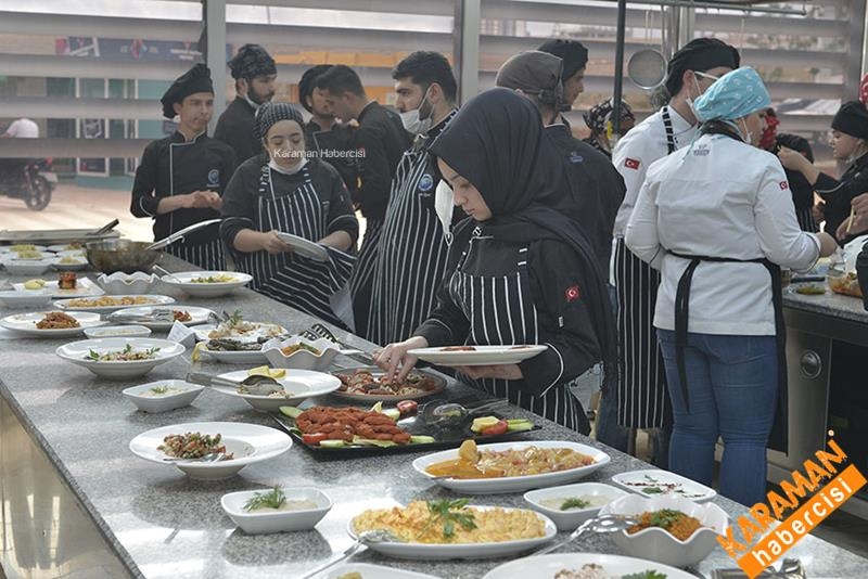 Aşçılık Öğrencileri Final Sınavında Hünerlerini Sergilediler 10
