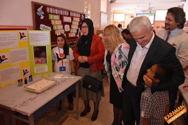 Öğrenciler TÜBİTAK Projelerini Sergiledi 19