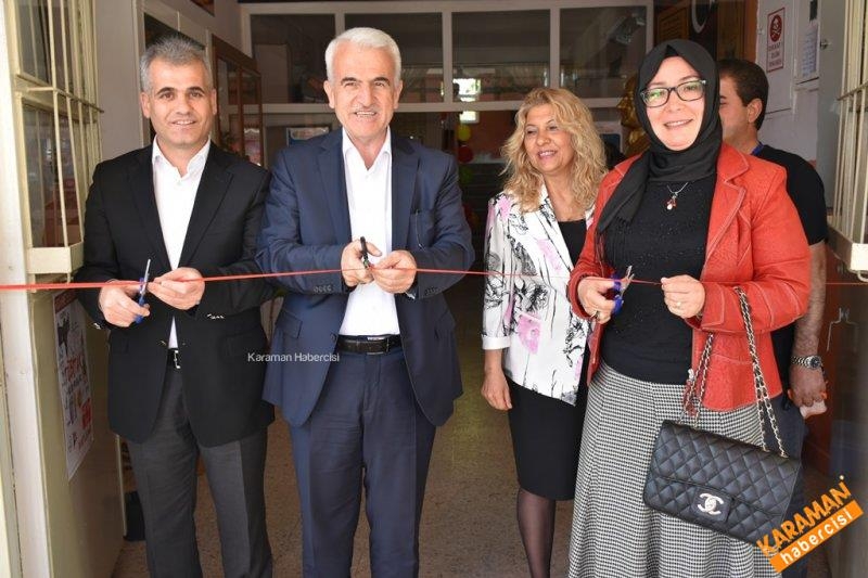 Öğrenciler TÜBİTAK Projelerini Sergiledi 20