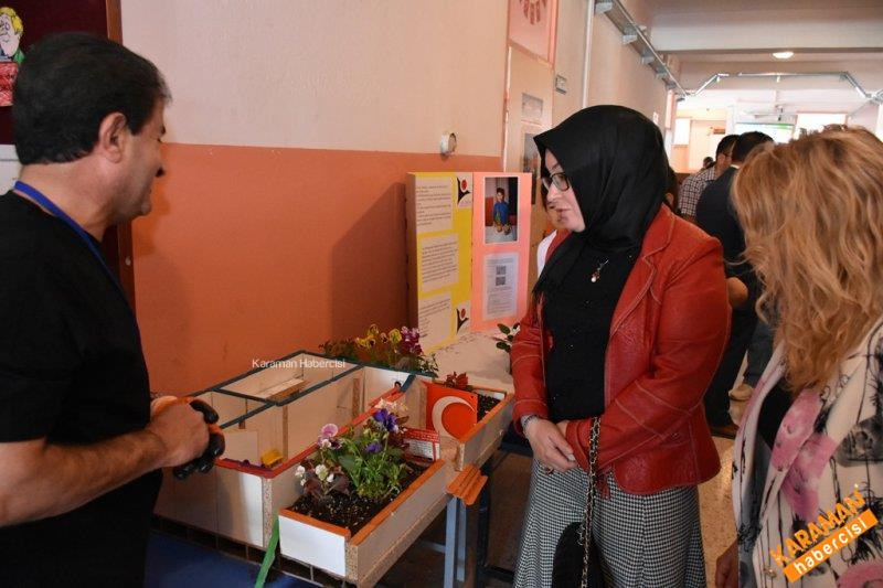Öğrenciler TÜBİTAK Projelerini Sergiledi 21