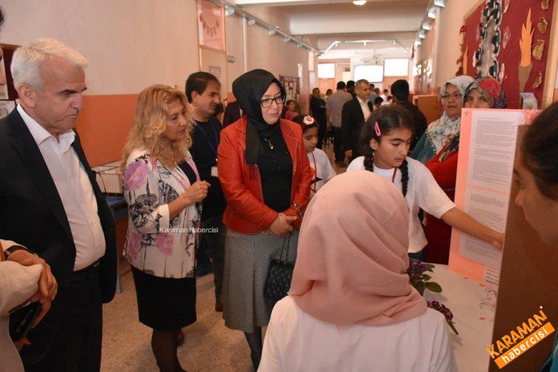 Öğrenciler TÜBİTAK Projelerini Sergiledi 22