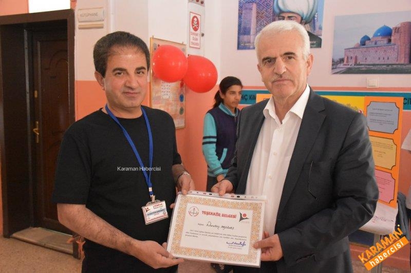 Öğrenciler TÜBİTAK Projelerini Sergiledi 5