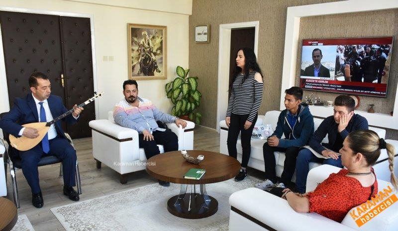 Karaman Güzel Sanatlarının Yetenekli Öğrencileri Türküleriyle Kulakların 6
