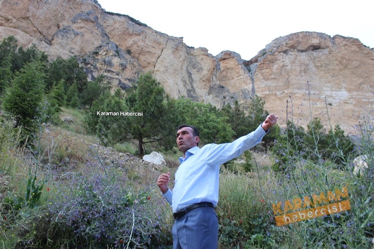 Ermenek'te Düşen Kaya Parçaları Korkutuyor 16