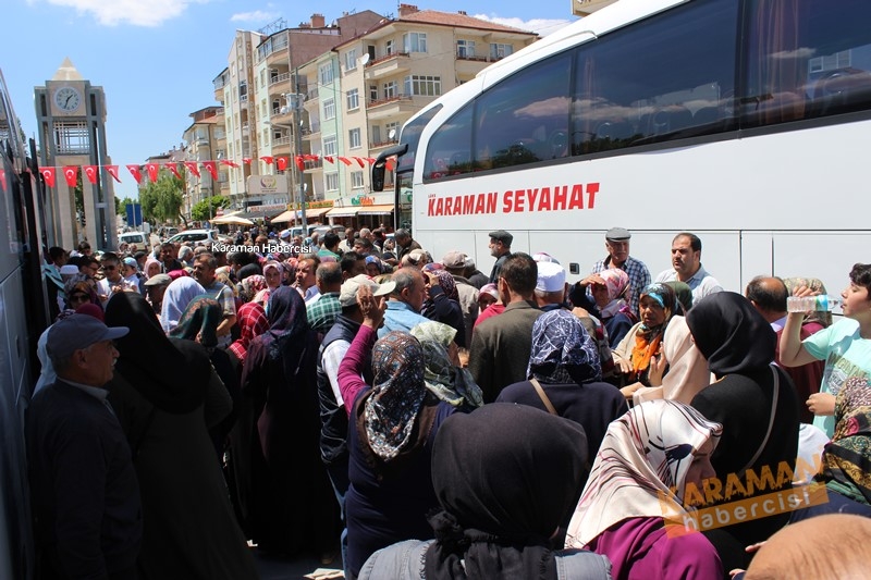 Karaman'da Ramazan Umrecileri Uğurlandı 24