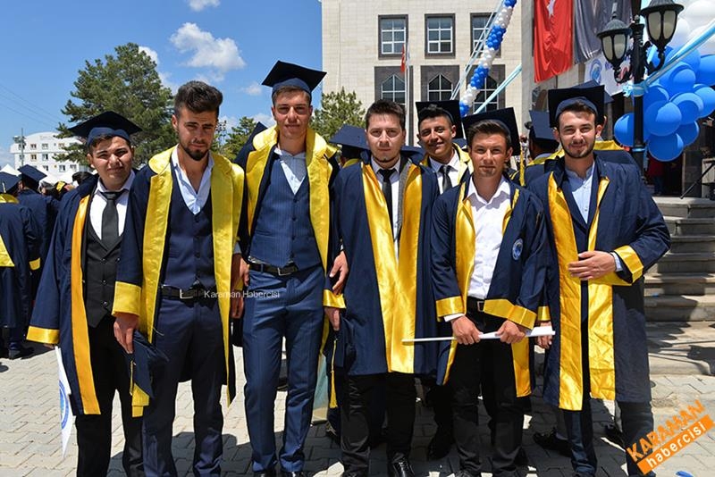 Kazım Karabekir MYO’da Mezuniyet Coşkusu 11