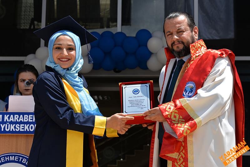 Kazım Karabekir MYO’da Mezuniyet Coşkusu 16