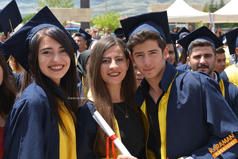 Kazım Karabekir MYO’da Mezuniyet Coşkusu 30