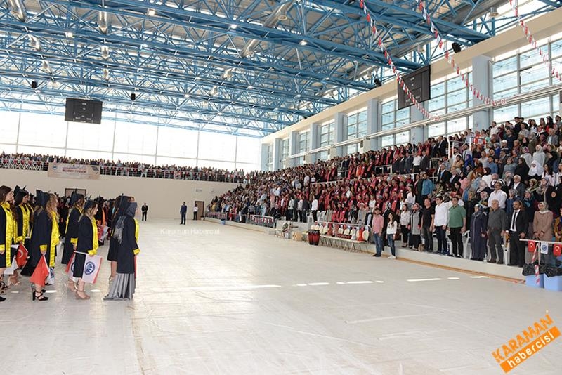 KMÜ Fakülteleri Mezuniyet Coşkusunu Yaşadı 15
