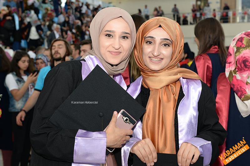 KMÜ Fakülteleri Mezuniyet Coşkusunu Yaşadı 37