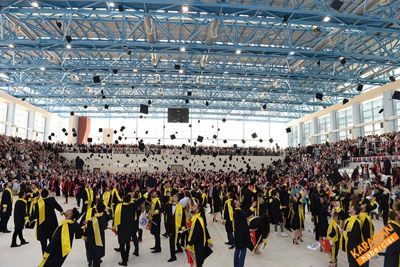 KMÜ Fakülteleri Mezuniyet Coşkusunu Yaşadı 40