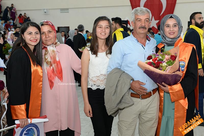 KMÜ Fakülteleri Mezuniyet Coşkusunu Yaşadı 46