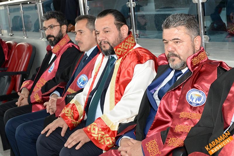 KMÜ Fakülteleri Mezuniyet Coşkusunu Yaşadı 5