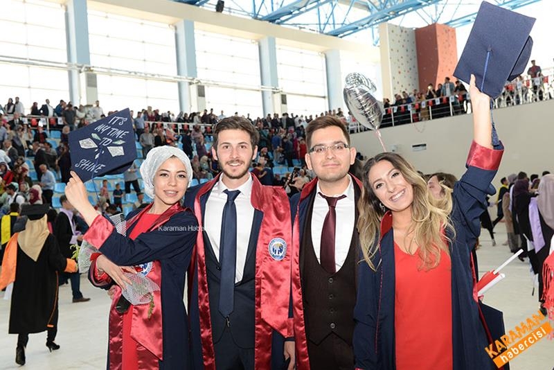 KMÜ Fakülteleri Mezuniyet Coşkusunu Yaşadı 50