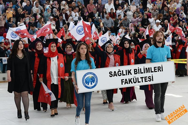 KMÜ Fakülteleri Mezuniyet Coşkusunu Yaşadı 7