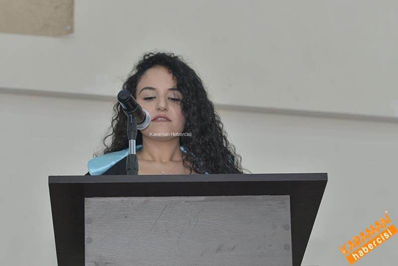 Sağlık Hizmetleri ve Sosyal Bilimler MYO'da Mezuniyet Heyecanı 1