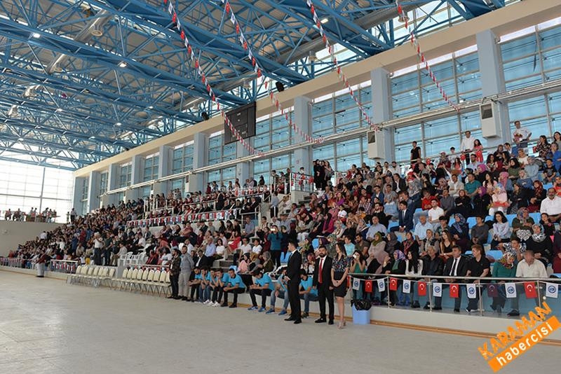 KMÜ Teknik Bilimler MYO'da Mezumiyet Sevinci 15