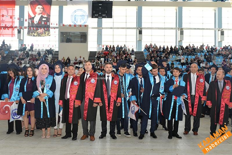 KMÜ Teknik Bilimler MYO'da Mezumiyet Sevinci 26