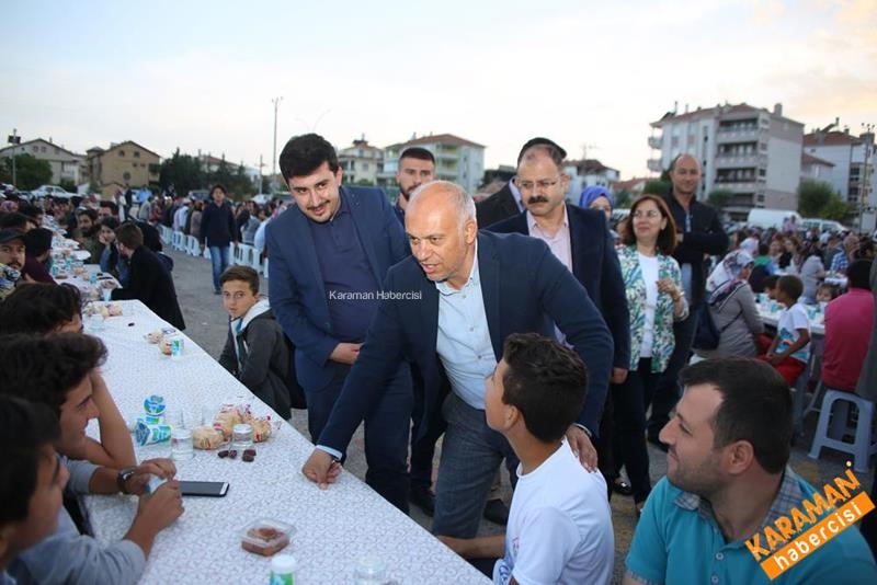 Binlerce Vatandaş Hep Birlikte İftar Açtı 3