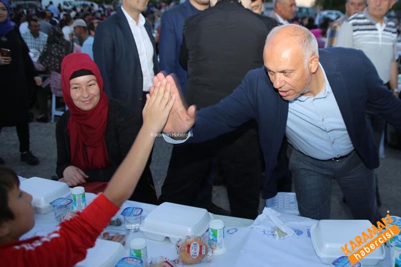 Binlerce Vatandaş Hep Birlikte İftar Açtı 5