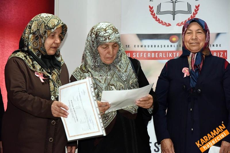 Okuryazarlık Sertifikalarını Vali Meral ve Eşi Zehra Meral’den Aldılar 16