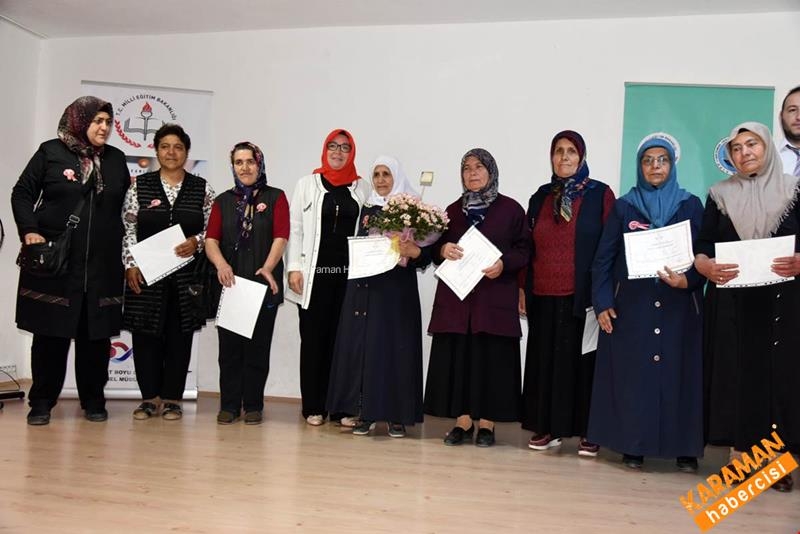 Okuryazarlık Sertifikalarını Vali Meral ve Eşi Zehra Meral’den Aldılar 2