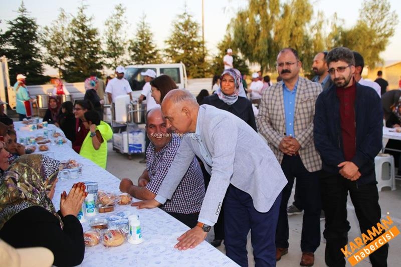 İftar Sofrası Fatih MAhallesi'ne Kuruldu 6