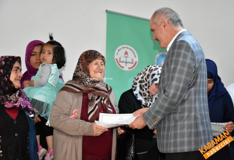 Başarılı Kadınların Okuma Yazma Sertifikaları Verildi 2
