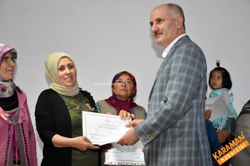 Başarılı Kadınların Okuma Yazma Sertifikaları Verildi 4