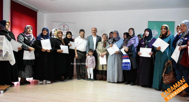 Başarılı Kadınların Okuma Yazma Sertifikaları Verildi 9